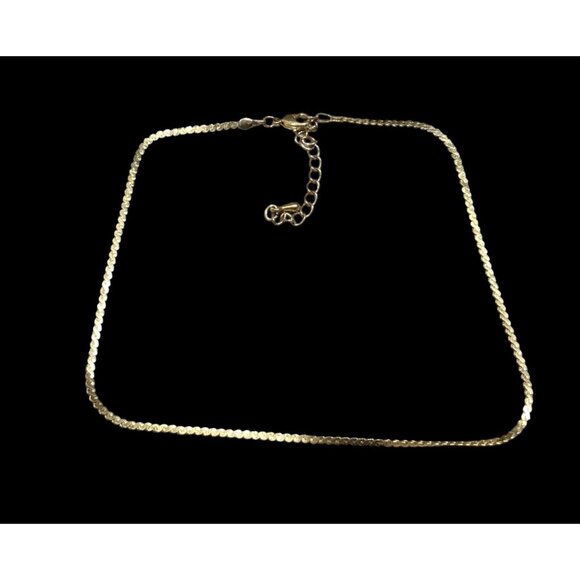 Elegant Classic Gold Tone Serpentine Chain Choker Necklace - Picture 1 of 6